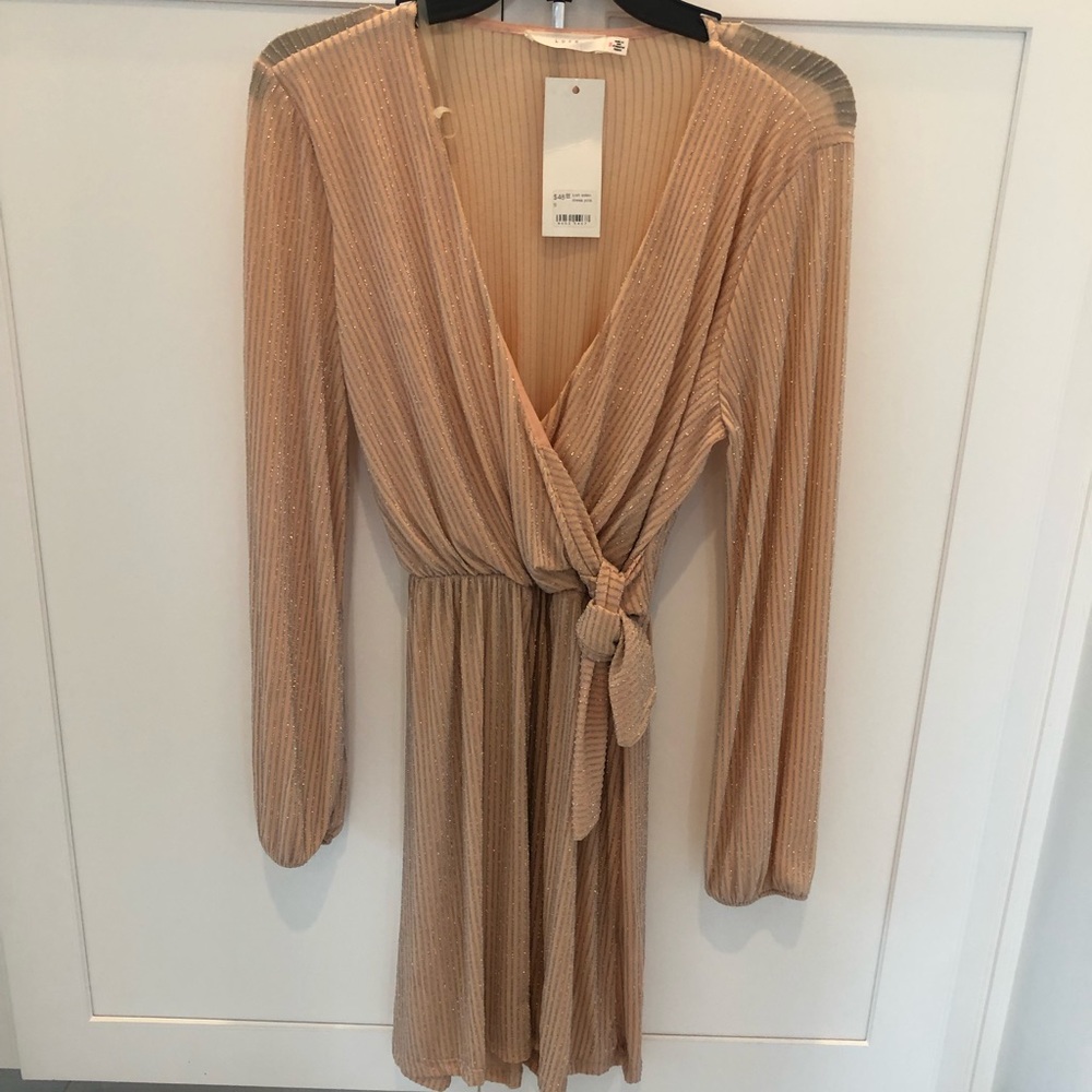 BNWT Lush Eden Dress in Peach